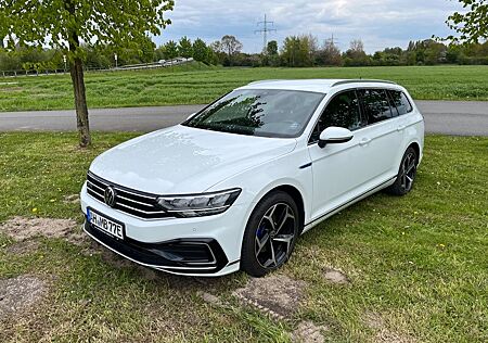 VW Passat Variant Volkswagen 1.4 TSI DSG GTE Variant GTE