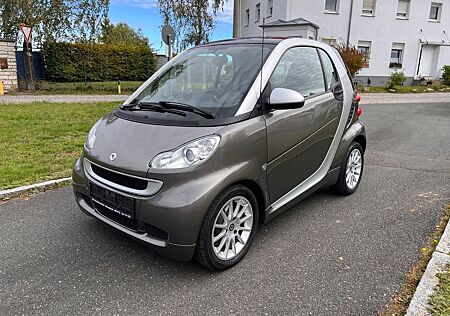 Smart ForTwo coupé 0.8 cdi passion,Navi, Alu,SHZ,Klima