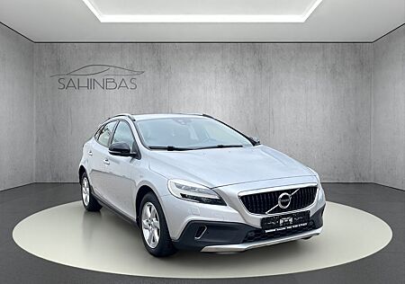 Volvo V40 CC V40 Cross Country Momentum LED Navi PDC