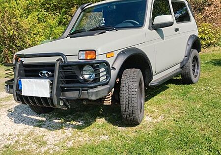 Lada Niva