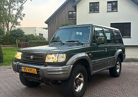 Hyundai Galloper 2.5 TDI 4WD klima L2 Wagon 7 Pers