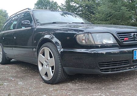 Audi S6 4.2 Avant quattro ABT