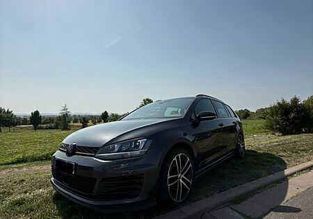 VW Golf Volkswagen 2.0 TDI DSG BMT GTD Variant GTD