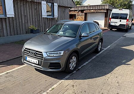 Audi Q3 2.0 TDI - Facelift, LED, Keyl