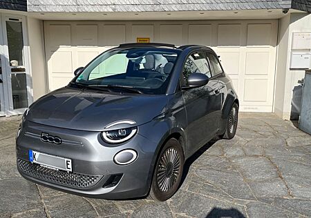 Fiat 500E ( C Icon ) Cabrio electric drive 70 kW