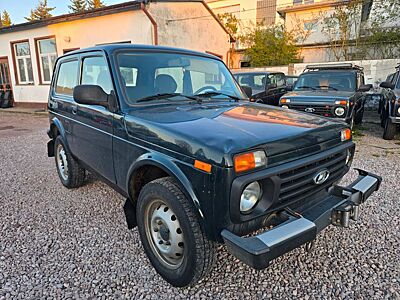 Lada .Taiga Urban 4x4*AHK*TÜV 07.2027*1. Hand
