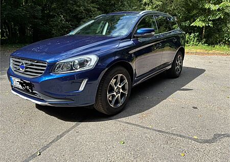 Volvo XC 60 XC60 D5 AWD Ocean Race/Aut/Panorama/Navi/Bi-Xeno