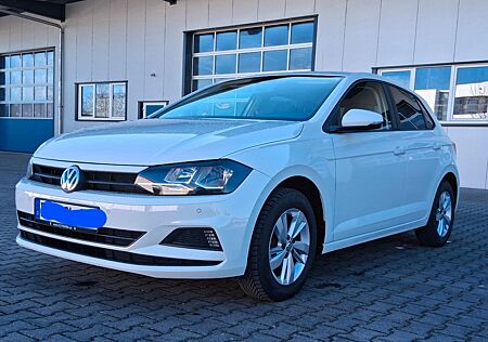 VW Polo Volkswagen 1.0 48kW Comfortline Comfortline