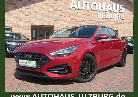Hyundai i30 Fastback Prime Aut./Navi/Kamera/LED/SHZ/AHK!