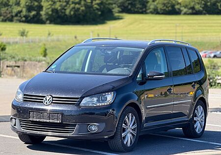 VW Touran Volkswagen Highline