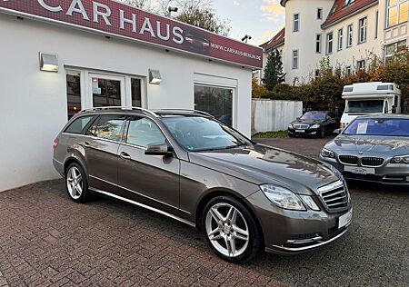 Mercedes-Benz E 300 T Elegance BlueTec Hybrid*Distronic*Panora