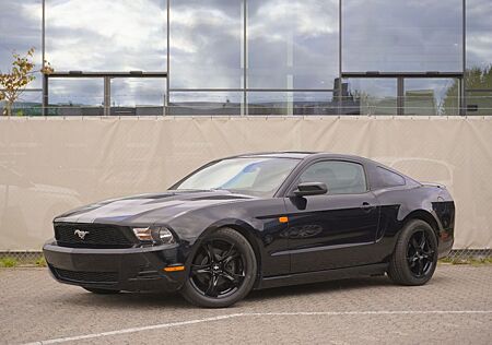 Ford Mustang 3.7 V6 - AUTOMATIC