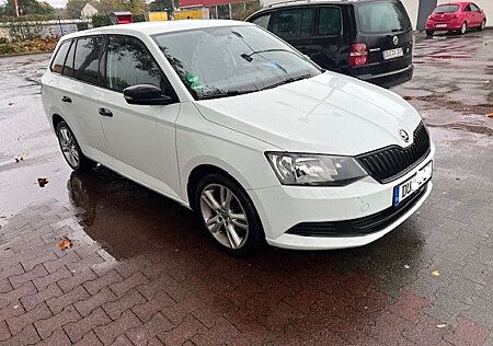 Skoda Fabia 1.0l MPI 55kW Active Combi Active