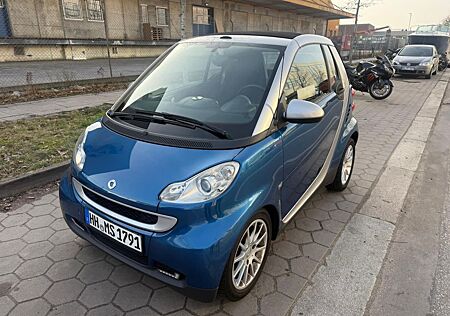 Smart ForTwo cabrio 1.0 52kW mhd Servo TÜV bis 28