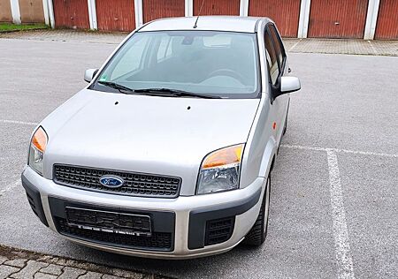 Ford Fusion 1,25 Ambiente Ambiente