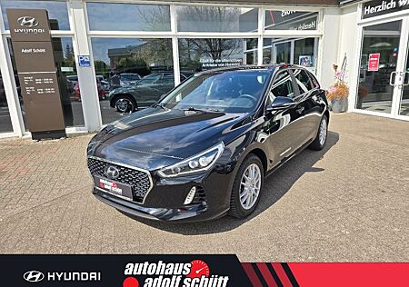 Hyundai i30 5-DR 1.4 Benzin M/T Turbo Intro