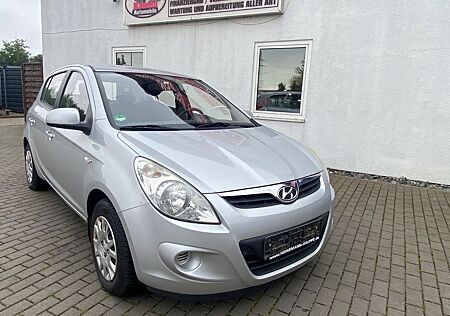 Hyundai i20 Classic 5.türig / Klimaanlage / EURO4