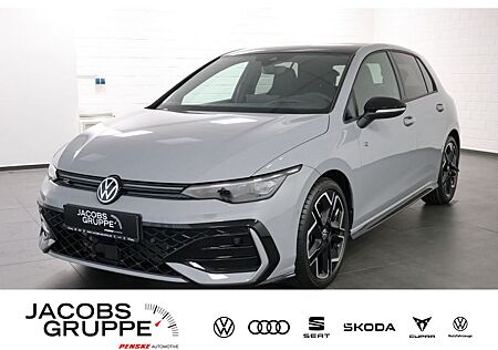 VW Golf Volkswagen VIII 1.5 eTSI R-Line "Black Style" DSG,Navi
