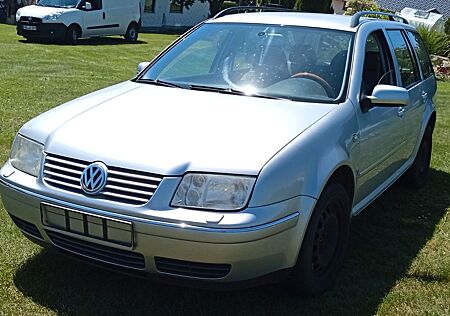 VW Bora Volkswagen 2.0 Basis Variant Basis