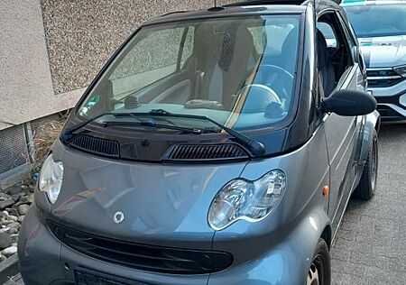 Smart ForTwo cabrio edition starblue 45kW starblue
