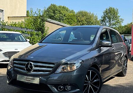 Mercedes-Benz B 180 Exclusive *PANO*LEDER*NAVI