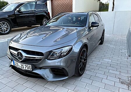 Mercedes-Benz E 63 AMG Mercedes-AMG E 63 S 4MATIC+ T Autom...