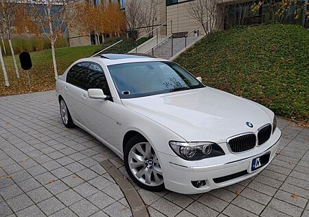 BMW 740i E65 Shadow Line | V8 | 40.000 km | Japa