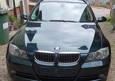 BMW 325i touring -