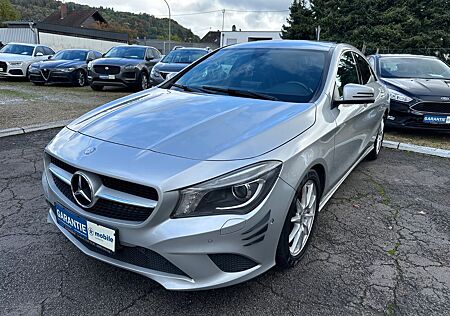 Mercedes-Benz CLA 220 CDI *Bi-Xenon+Navi+Ambiente+Sitzheizung*