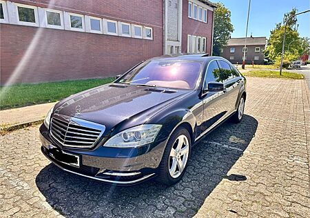 Mercedes-Benz S 400