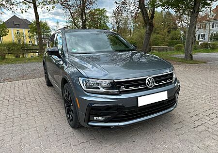 VW Tiguan Allspace Volkswagen R-Line Black Edition 2.0 TSI