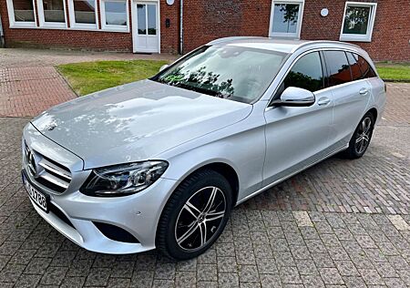 Mercedes-Benz C 220 d 4MATIC T Autom.-AHK-LED-Allwetter