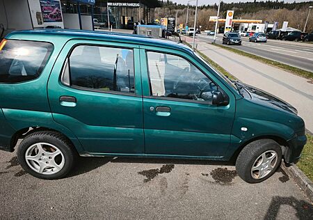 Subaru Justy 1.3 -