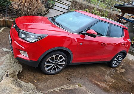 SsangYong Tivoli 1.6 e-XDi 160 QUARTZ 4WD QUARTZ