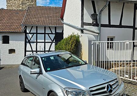 Mercedes-Benz C 200 CDI T BlueEFFICIENCY AVANTGARDE AVANTGARDE
