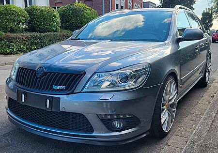 Skoda Octavia 2.0 TFSI DSG RS Combi RS