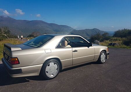 Mercedes-Benz CE 300