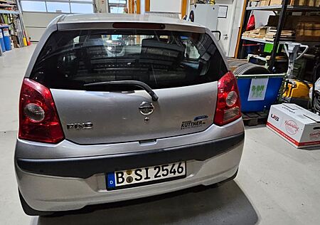 Nissan Pixo