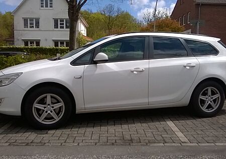 Opel Astra Sports Tourer 2.0 cdti ecoFLEX Edition 165