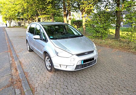 Ford S-Max 2,0 Titanium
