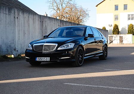 Mercedes-Benz S 550