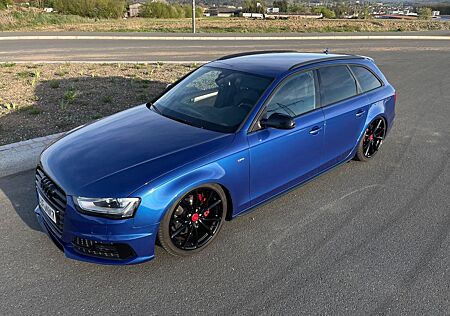Audi A4 B8 8K Sport+ Competition S-line
