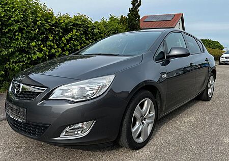 Opel Astra 1.6 Design Edition Design Edition