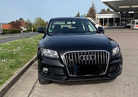 Audi Q5 2.0 TDI S tronic quattro -