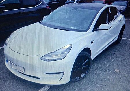 Tesla Model 3 Long Range Dual AWD SOH 93%