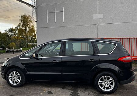 Ford S-Max Titanium Automatik Xenon Leder