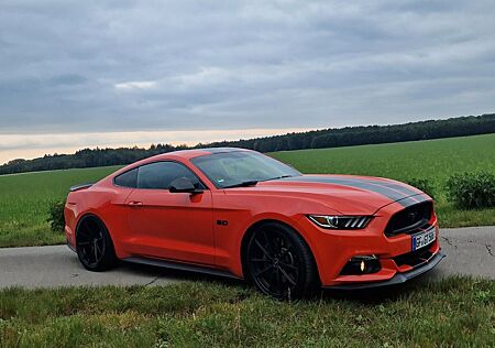 Ford Mustang 5.0 Ti-VCT V8 GT GT