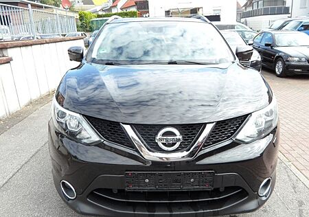 Nissan Qashqai 1,2 Navi Kamera LED AHK