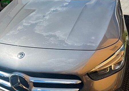 Mercedes-Benz B 180 DCT -Leder, 8 fach bereift, erste Hand
