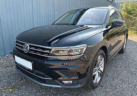 VW Tiguan Volkswagen 2.0 TDI Highline BlueMotion